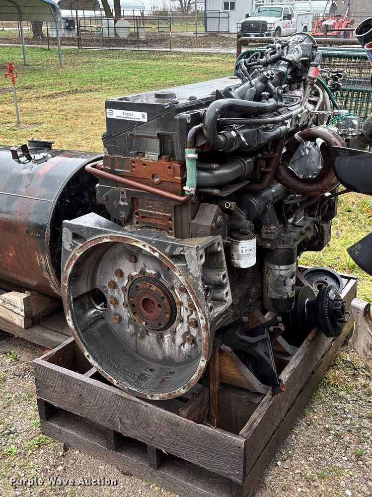 2005 Cummins ISM 320V engine - EV3374