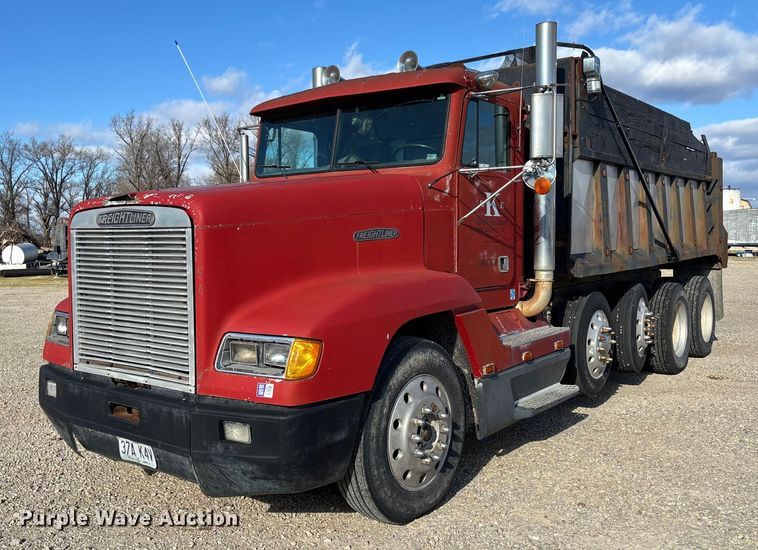 1990 Freightliner USF-1E dump truck - EV3470