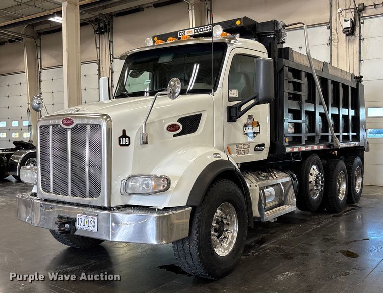 2015 Peterbilt 567 dump truck - FI1514