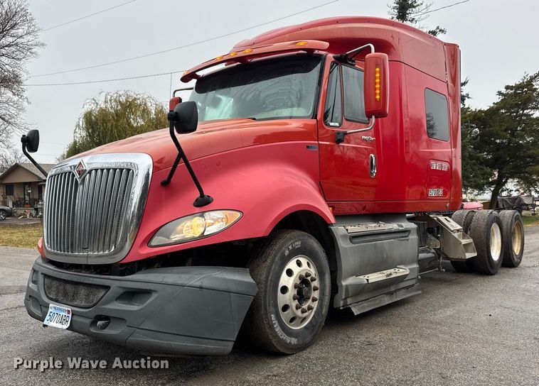 2013 International ProStar semi truck - NA9973