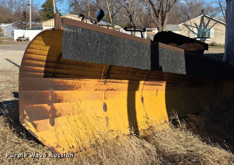 Flink Baker 11ft 375B snow plow - DZ3674