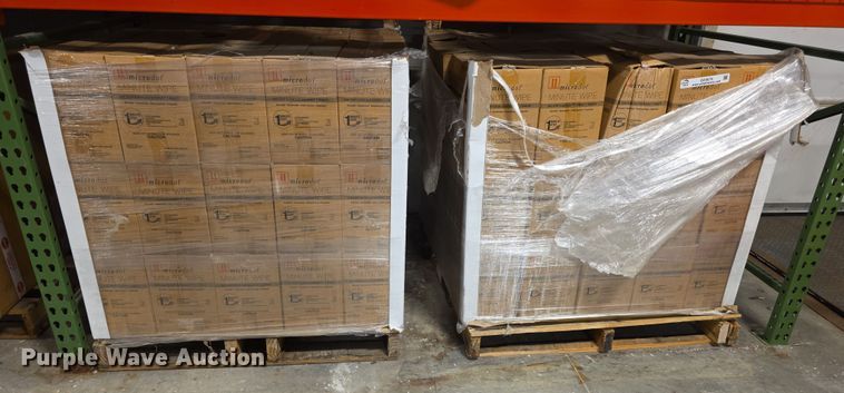 (102) boxes of disinfecting wipes - DZ3675