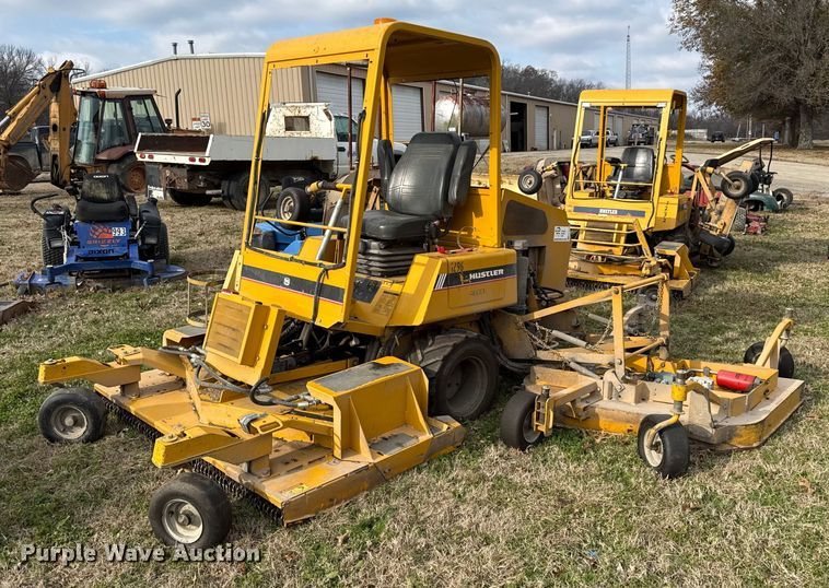 (2) Hustler 4600 ZTR lawn mowers - EC4514