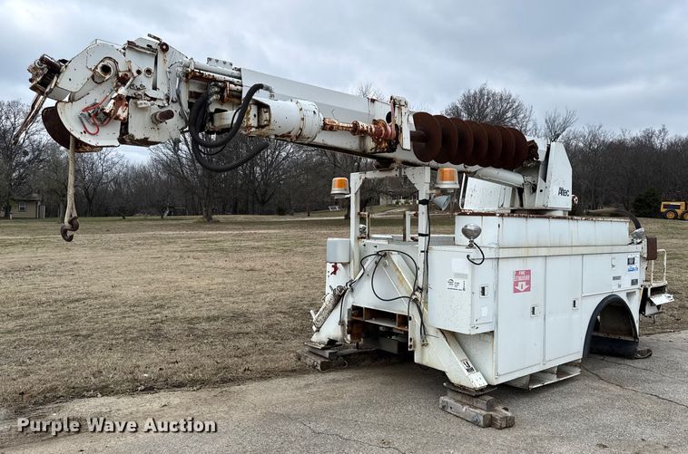 1993 Altec digger derrick bed - EC4515