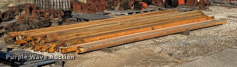 Approximately 54 pieces of pipe - EN5925