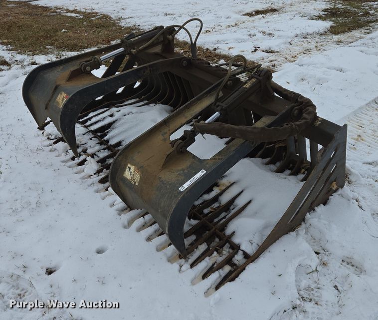 Skid steer grapple bucket - ES2611