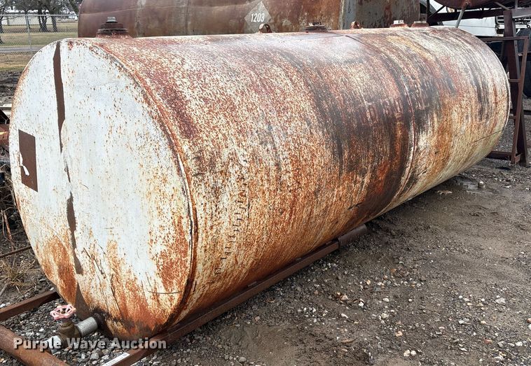 1000 gallon Tank - EV2586