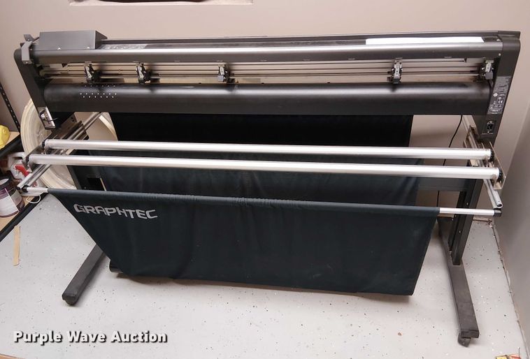 Graphtec FC8600-130 cutting plotter - FB4520