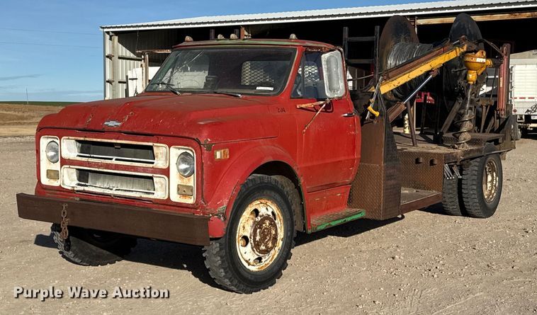 1970 Chevrolet C50 flatbed truck - EP2702
