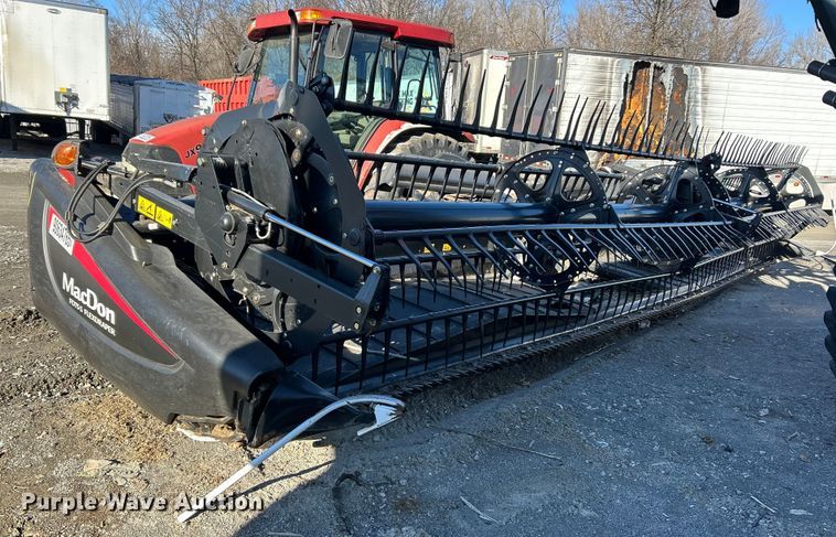 2017 MacDon FD75-S flex draper head - YA1759