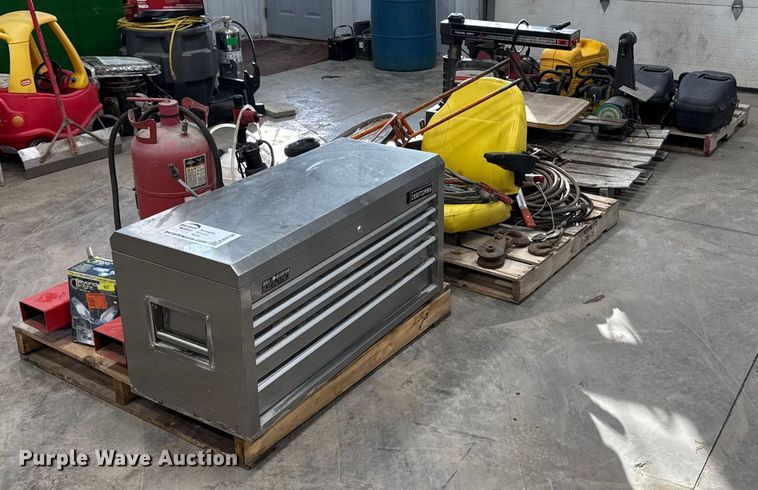 Assorted tools - EA2190