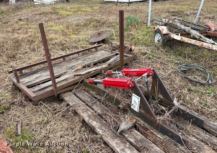 Shop Built tractor loader lift - EA7884
