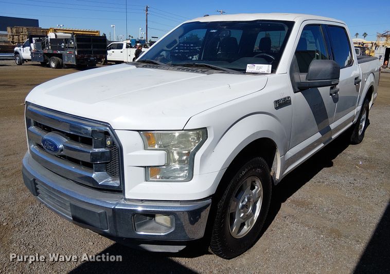 2015 Ford F150 SuperCrew pickup truck - EC1279