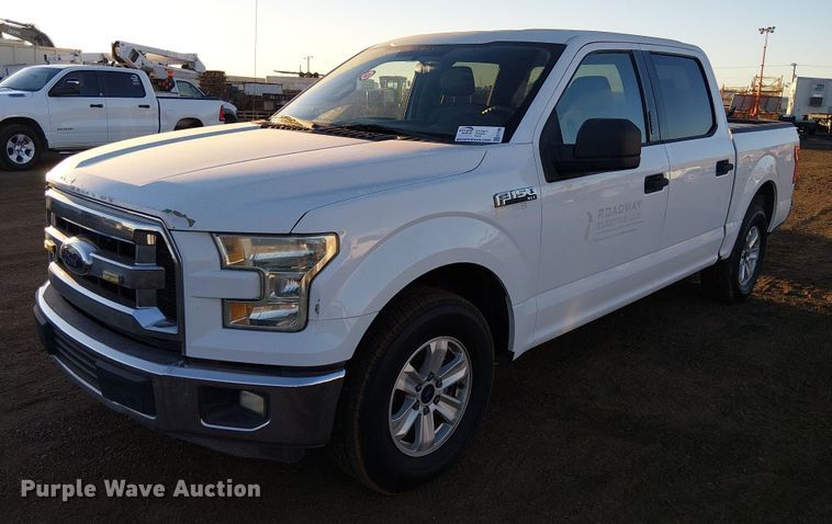 2016 Ford F150 SuperCrew pickup truck - EC1289
