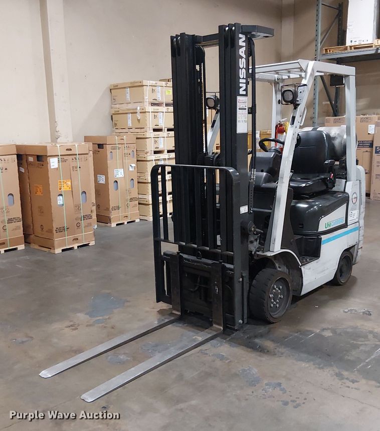 2016 UniCarriers CFS40 forklift - EE5076