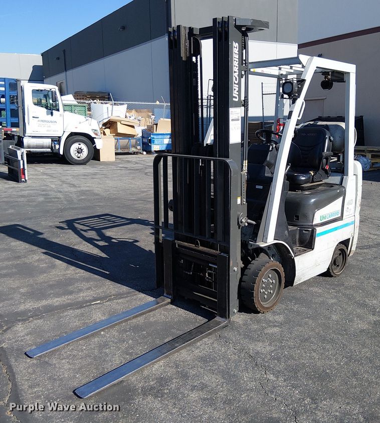 2017 UniCarriers CFS40 forklift - EE5078