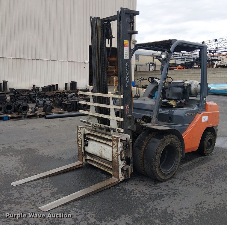 2007 Toyota 8FGU32 forklift - EE5088