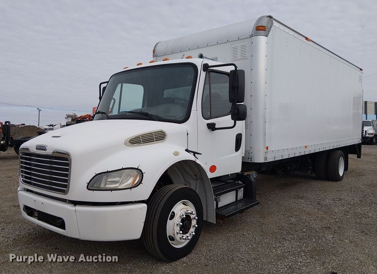 2012 Freightliner Business Class M2 box truck - EG1713