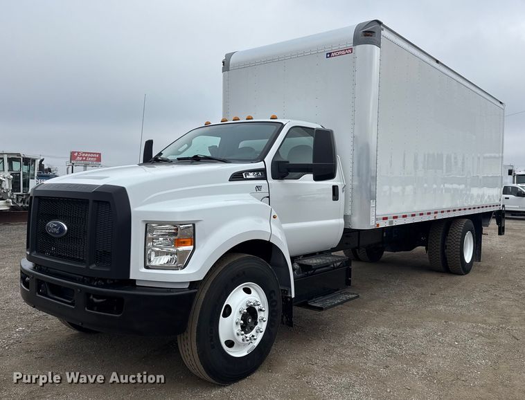 2019 Ford F650 Super Duty box truck - EG1841