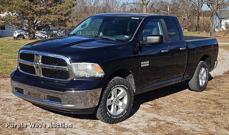 2013 RAM 1500 Ext. Cab pickup truck - EO4907