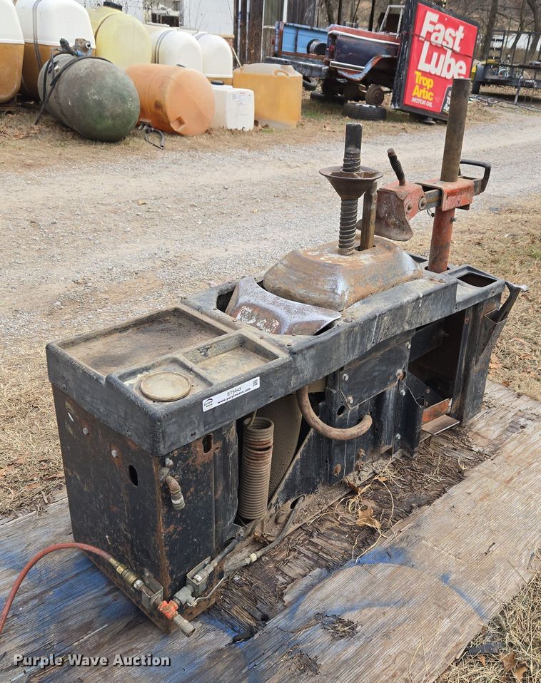 Coats 40-40S tire machine - ET5443