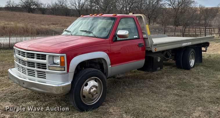 1994 Chevrolet C3500 rollback truck - FB0517