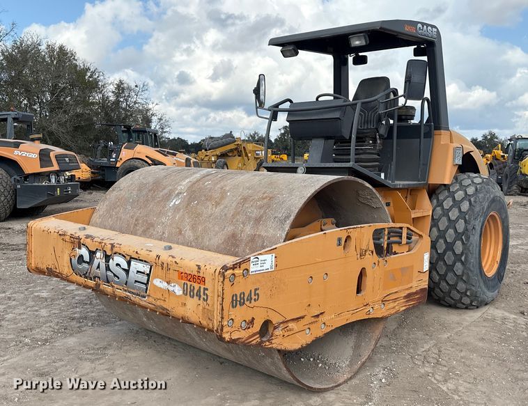2016 Case SV212 single drum vibratory roller - EA7118