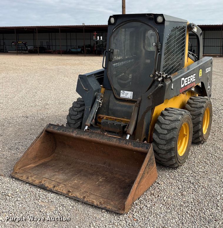 2012 John Deere 320D skid steer loader - EA7874