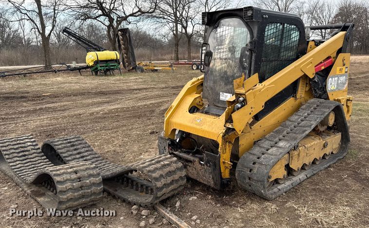 2017 Caterpillar 299D2 XHP tracked skid steer loader - EC4516