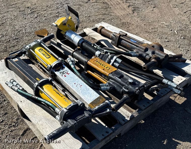 (4) jack hammers - EG1816