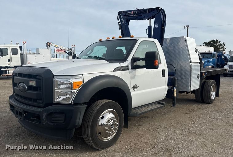 2015 Ford F550 crane truck - EG1904