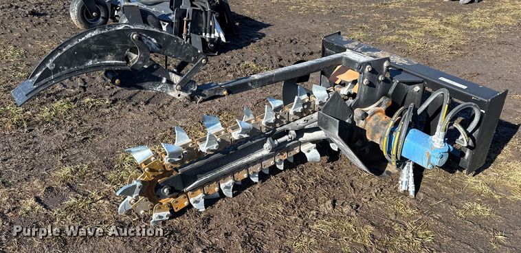 Pabreak skid steer trencher - EN0149