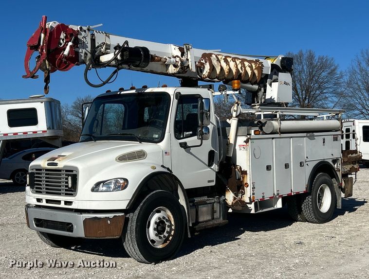 2012 Freightliner Business Class M2 digger derrick truck - ET6815