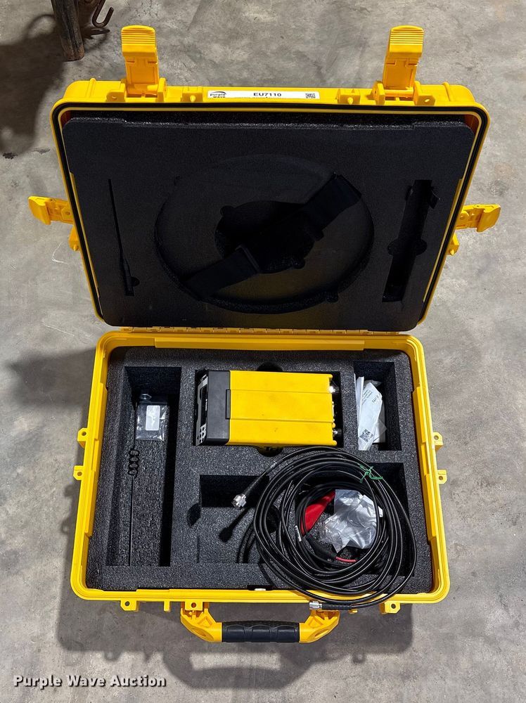Trimble R750 base station - EU7110
