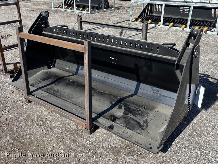 2025 Captok CK-KH72 skid steer four-in-one bucket - EV3448