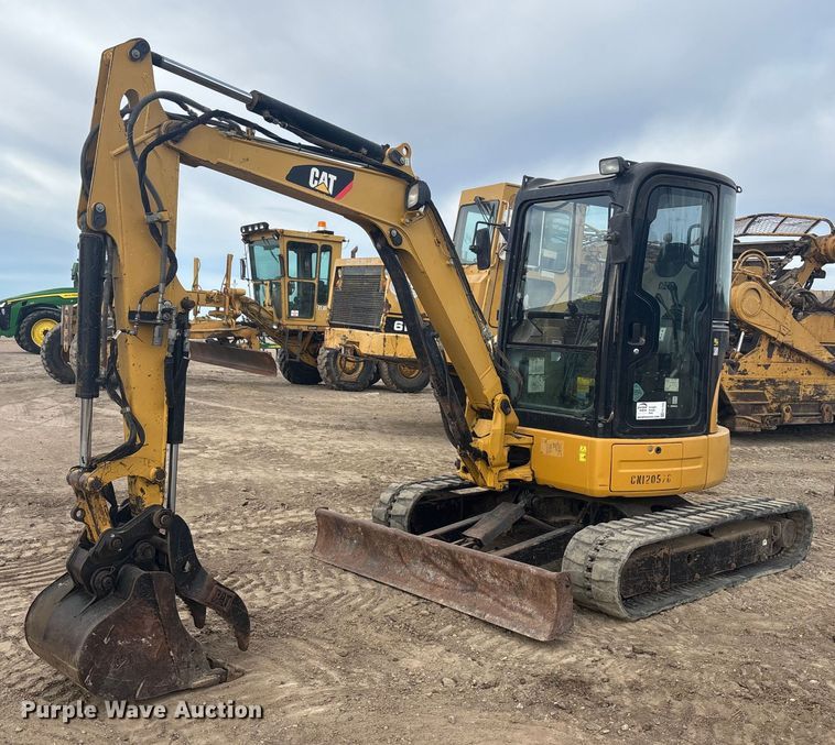 2012 Caterpillar 304D mini excavator - FG1643