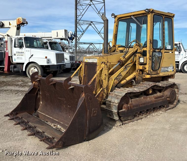 1992 Caterpillar 935C loader - FG1667
