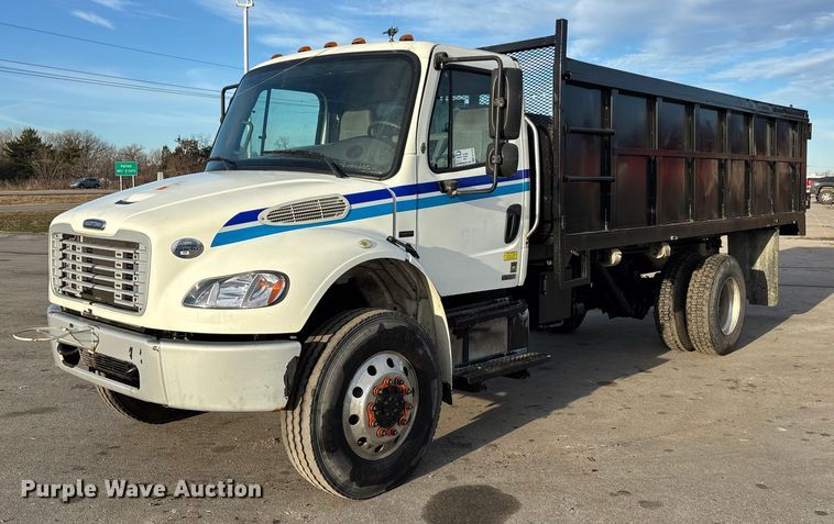 2010 Freightliner Business Class M2 dump truck - FG1678
