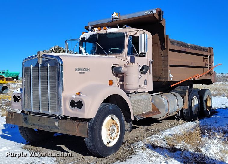 1974 Kenworth 923 dump truck - DT0788