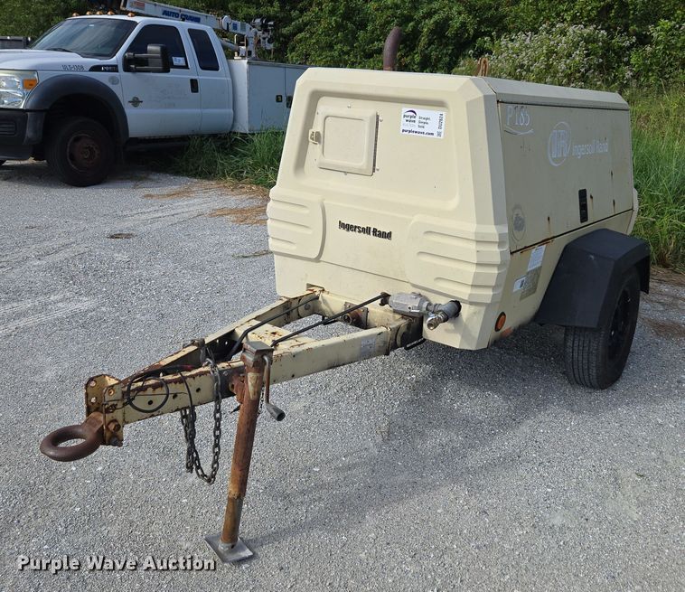 2007 Ingersoll Rand P185 air compressor - DU2624