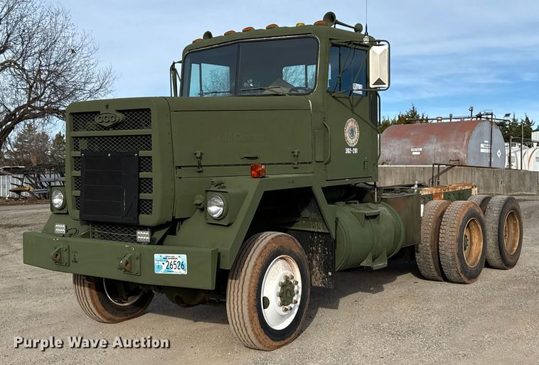 2011 AM General M916 semi truck - DW5205