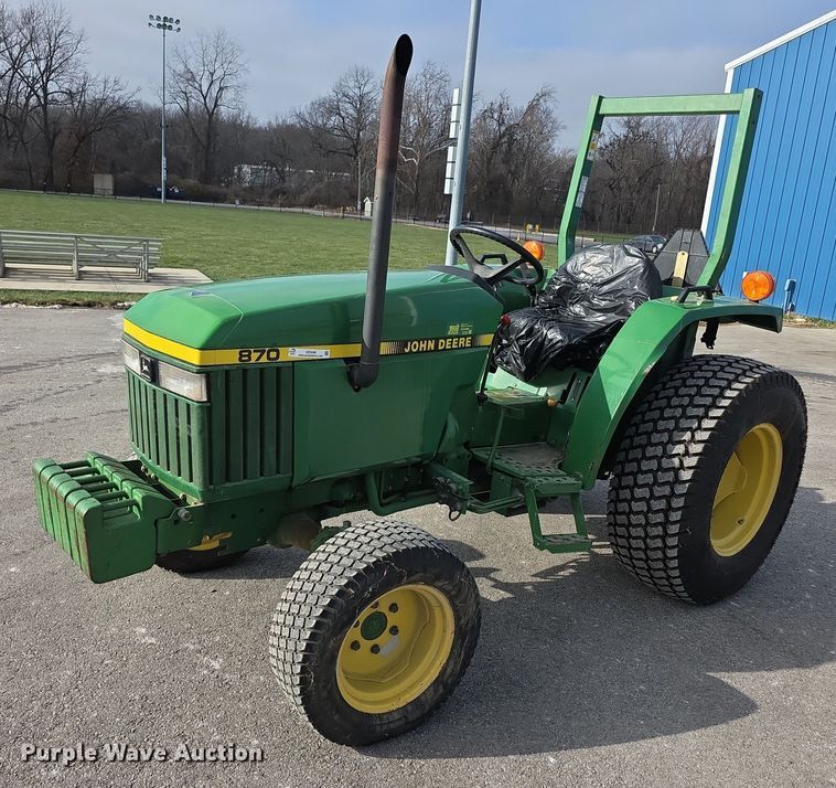 John Deere lawn tractor - DZ3699