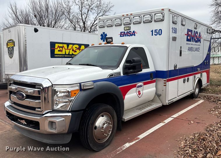 2013 Ford F450 Super Duty XLT ambulance - EG8321