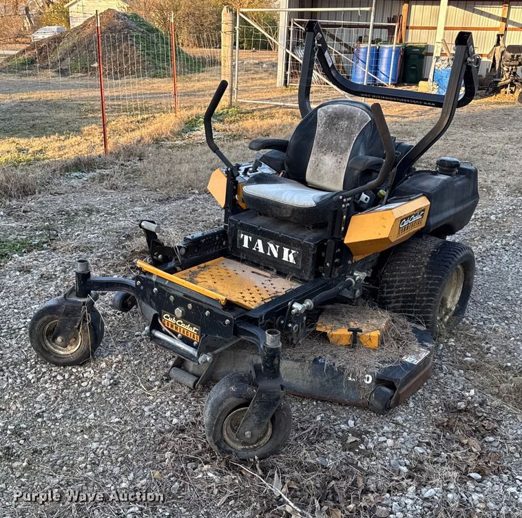 Cub Cadet Tank ZTR lawn mower - EN0153