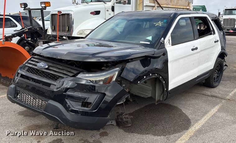 2017 Ford Explorer Police Interceptor SUV - ES5576