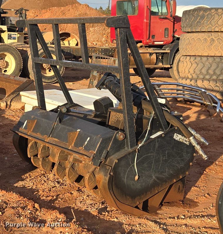John Deere MH60C skid steer mulcher - ET1025