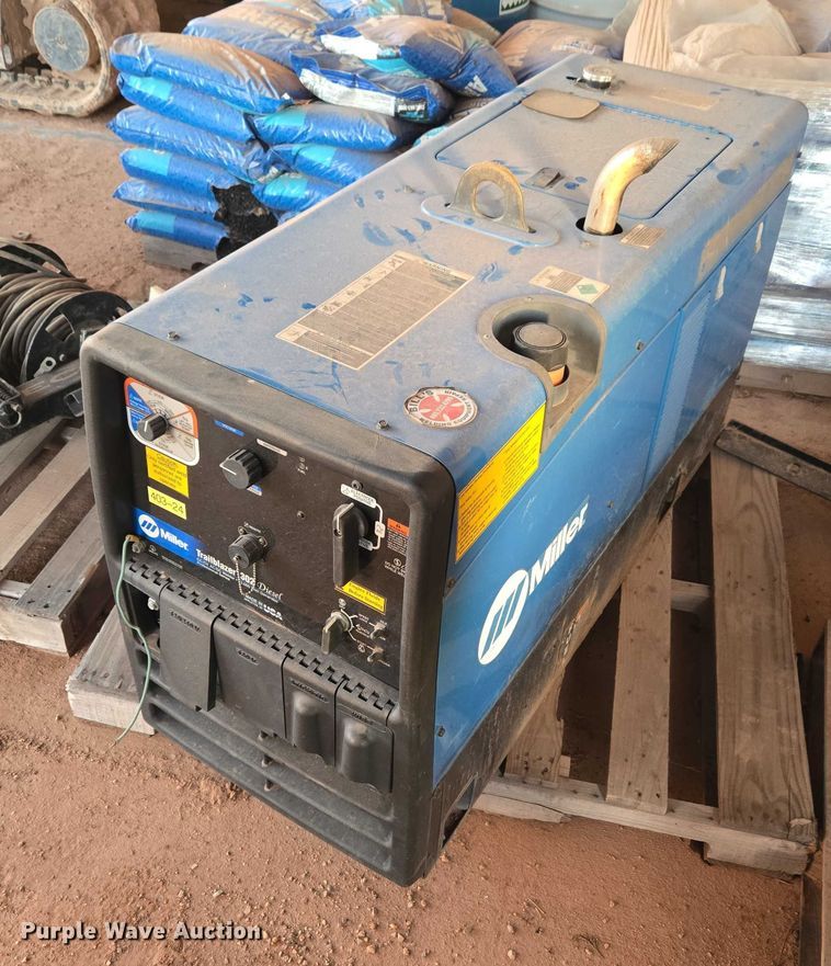 Miller Trailblazer 302 welder - ET1051