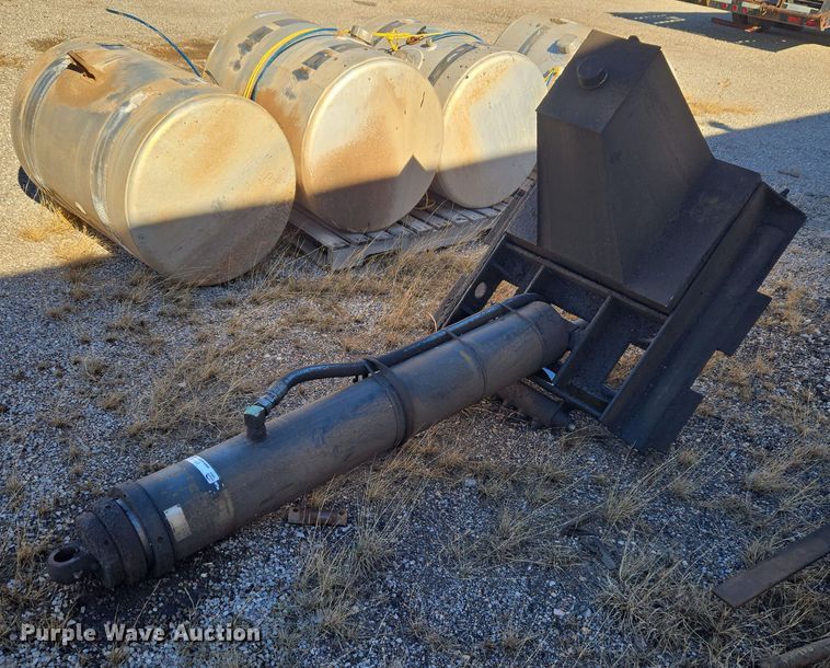 Commercial Hydraulics dump bed ram - ET1150