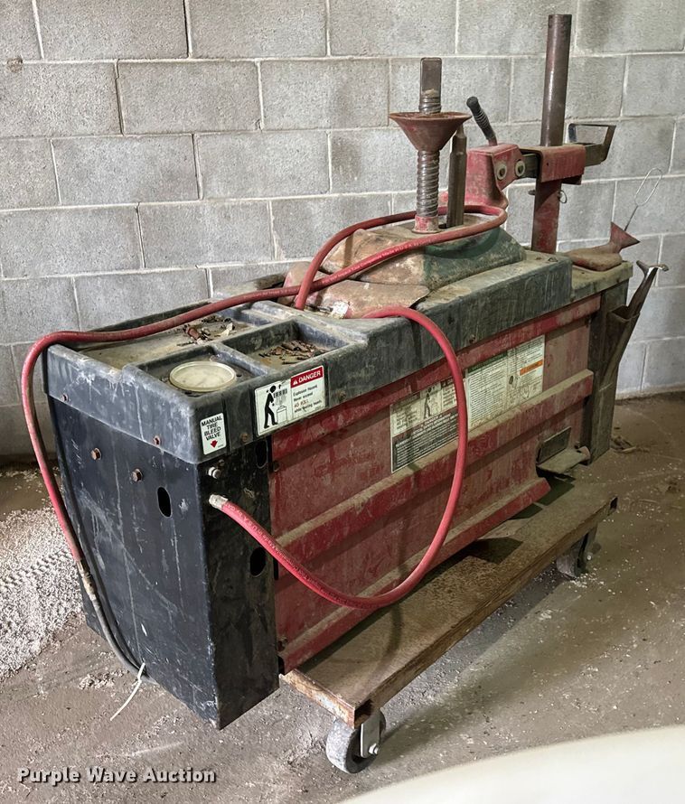 Coats 4050A tire changer - ET4062