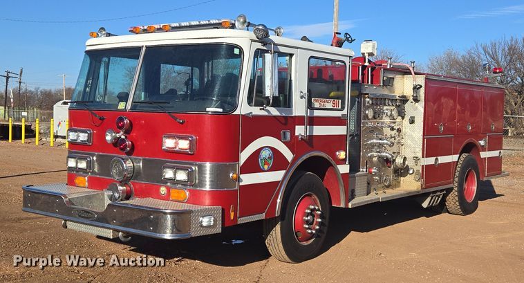 1986 Pierce pumper fire truck - ET5381
